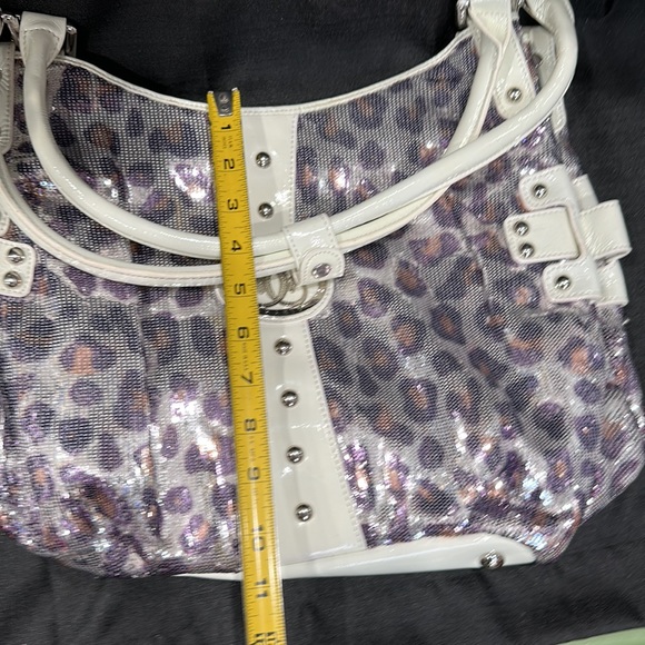 Sharif Cheetah Handbag - Picture 9 of 10